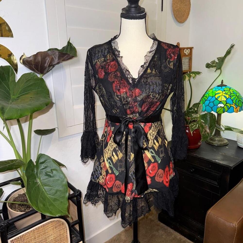 Belissimo New York Black Lace Rose Print Tunic Top Whimsigoth Y2K Medium